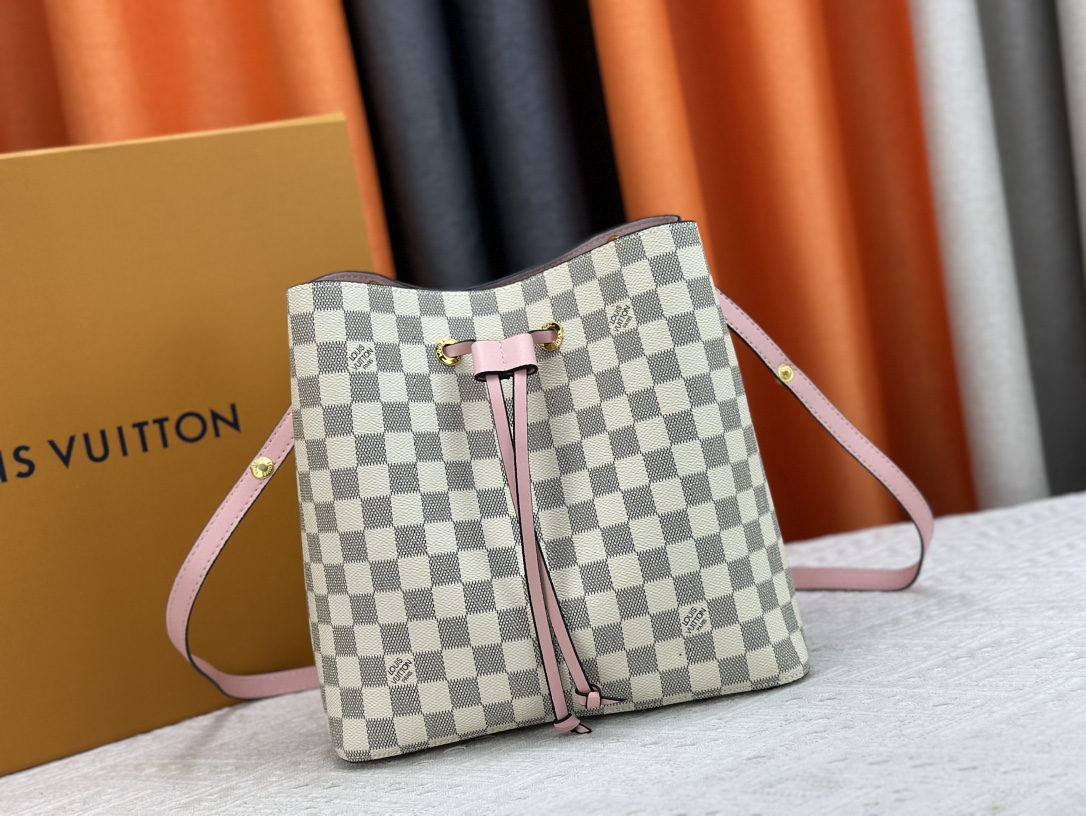 LV bag 344